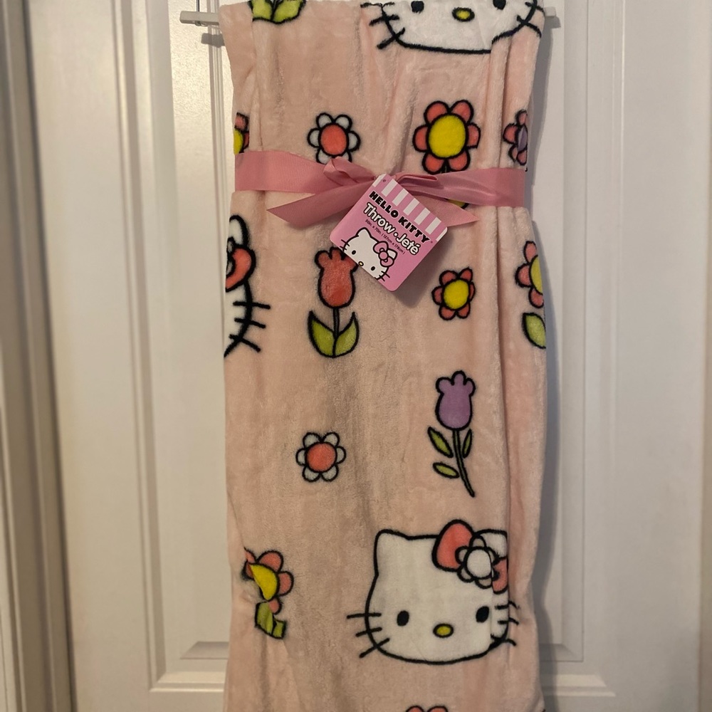 Pink hello kitty spring Easter throw blanket